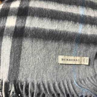 BURBERRY（マフラー/ショール）のフリマアイテム一覧