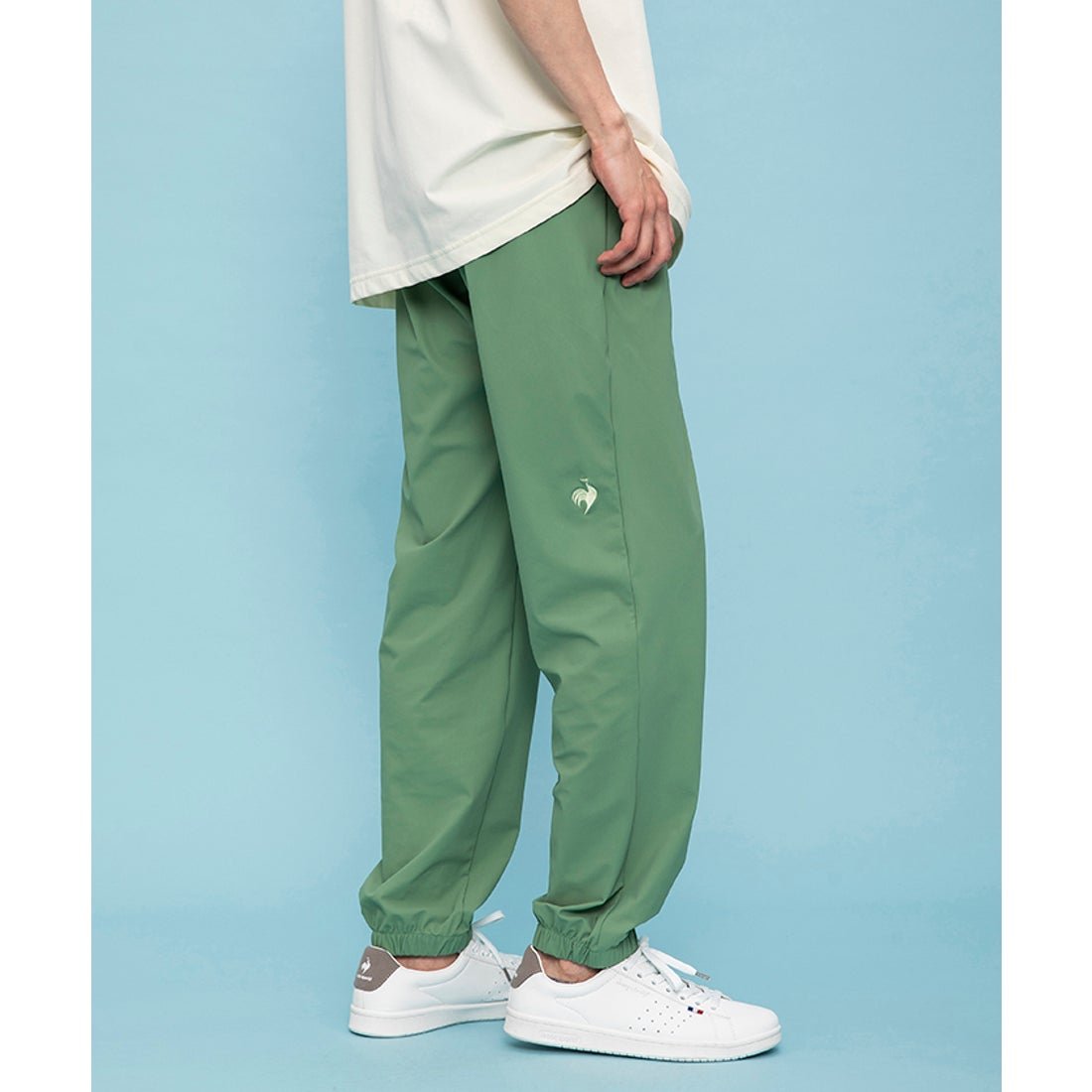 le coq sportif クーリングナイロンパンツ （カーキ） -デサントストア