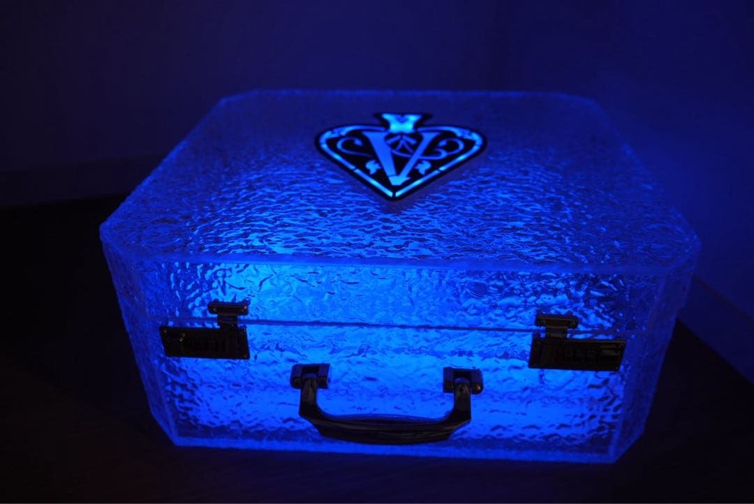 即発送！シャンパン ケース LED アルマンド アタッシュケース アルマンド LED アタッシュケース シャンパン ボトル ライトARMAND