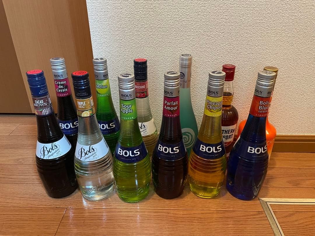 S*n様 BOLS ヒプノティック　サザンカンフォート　リキュール12本セット 楽天市場】サザン カンフォート375ml 35度 ペットボトル ハーフサイズ