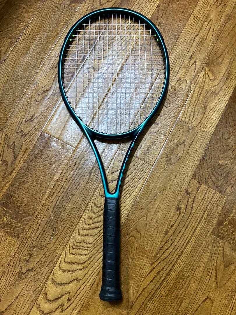 Wilson BLADE 100 V9 G3 ウィルソン　ブレード BLADE 100 V9 by Wilson Japan Racquet online - ウイルソン公式