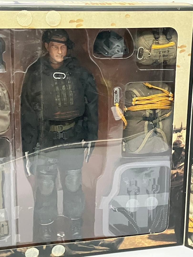 森*史様 Hot Toys 米軍レンジャー HALO 1/6 未開封 - メルカリ