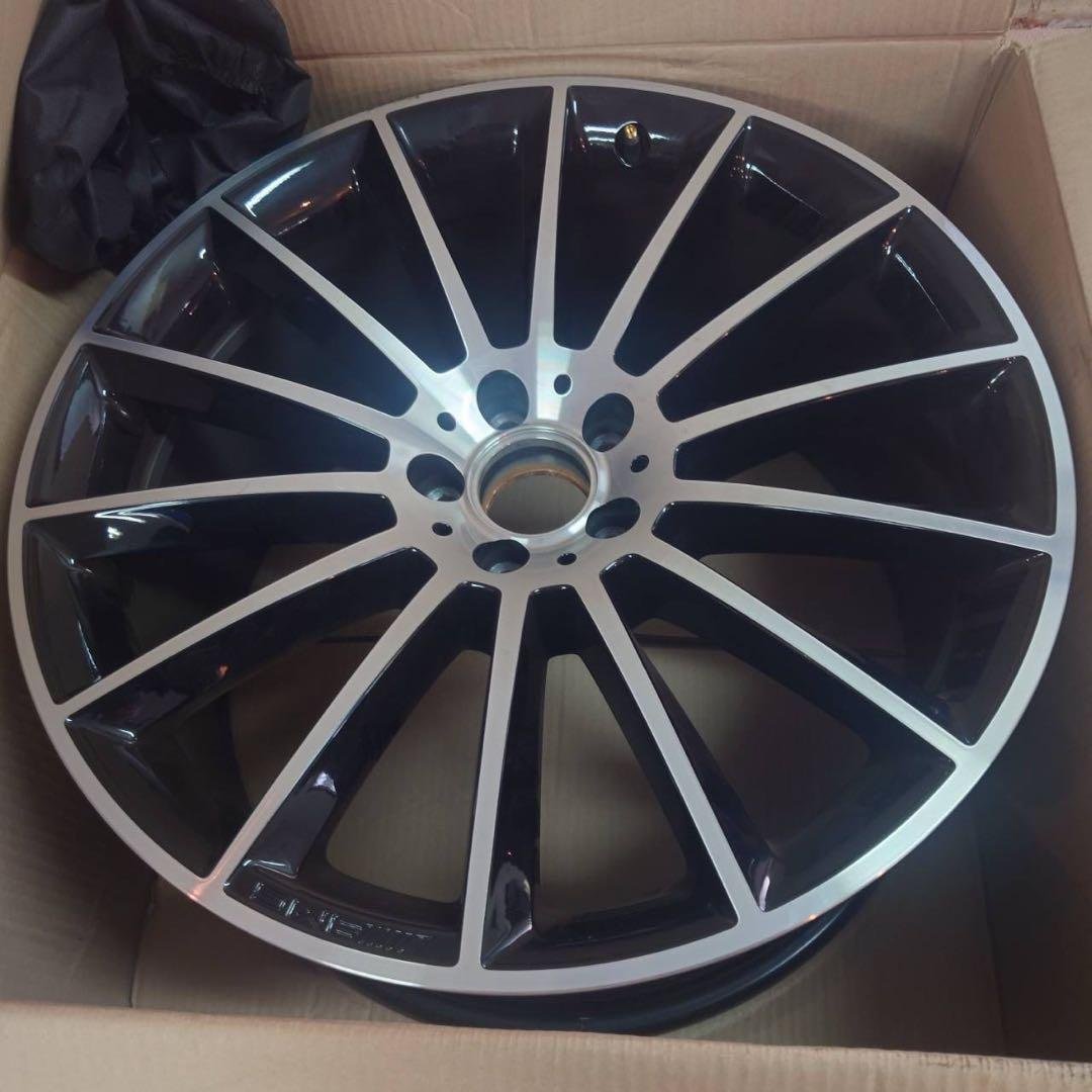 ベンツC167 GLEクーペ 純正 AMGリアホイール ガリキズ有1本のみ交渉可 ベンツC167 GLEクーペ 純正 AMGリアホイール ガリキズ無し 1本のみ